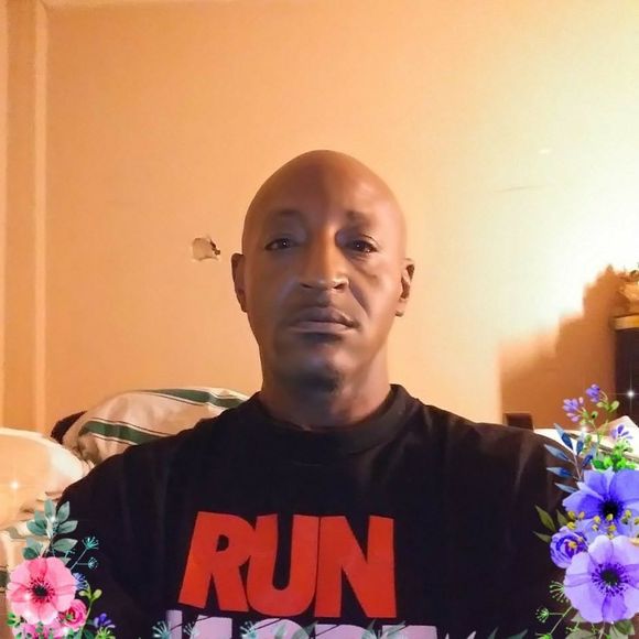 Meet your Posher, Leonard - Picture 1 of 1